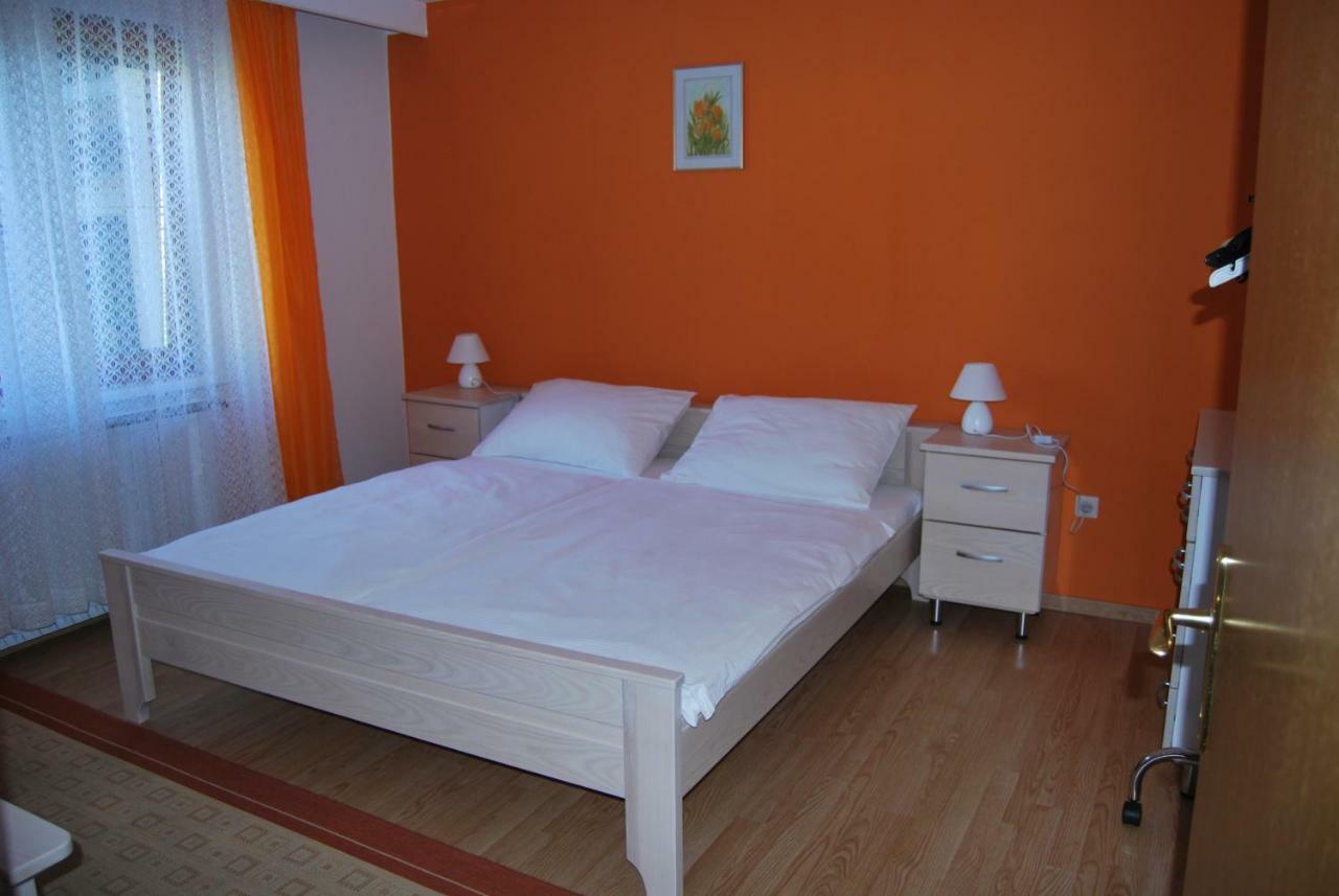 Apartment Stefelin Kamna Gorica Екстериор снимка